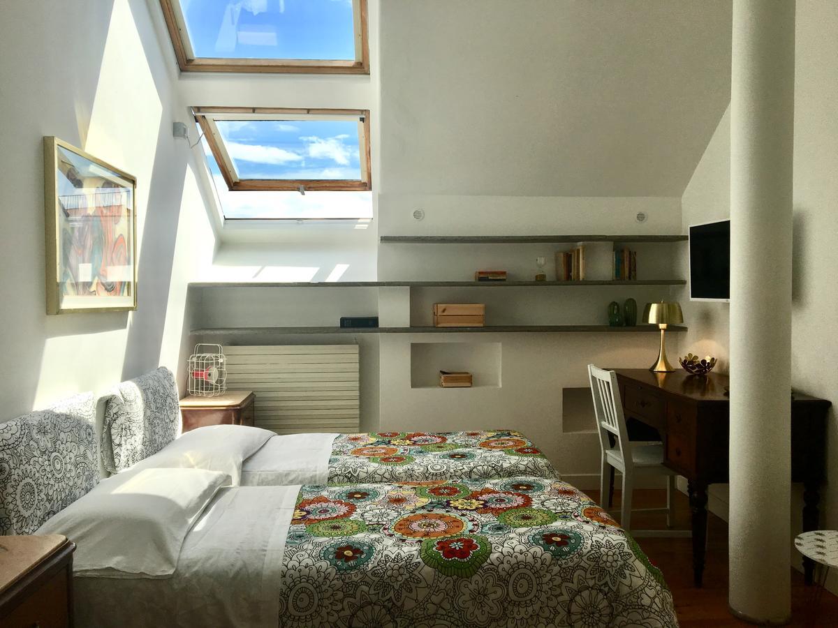 Hotel Mansarda Bellini 84 Neapol Zewnętrze zdjęcie